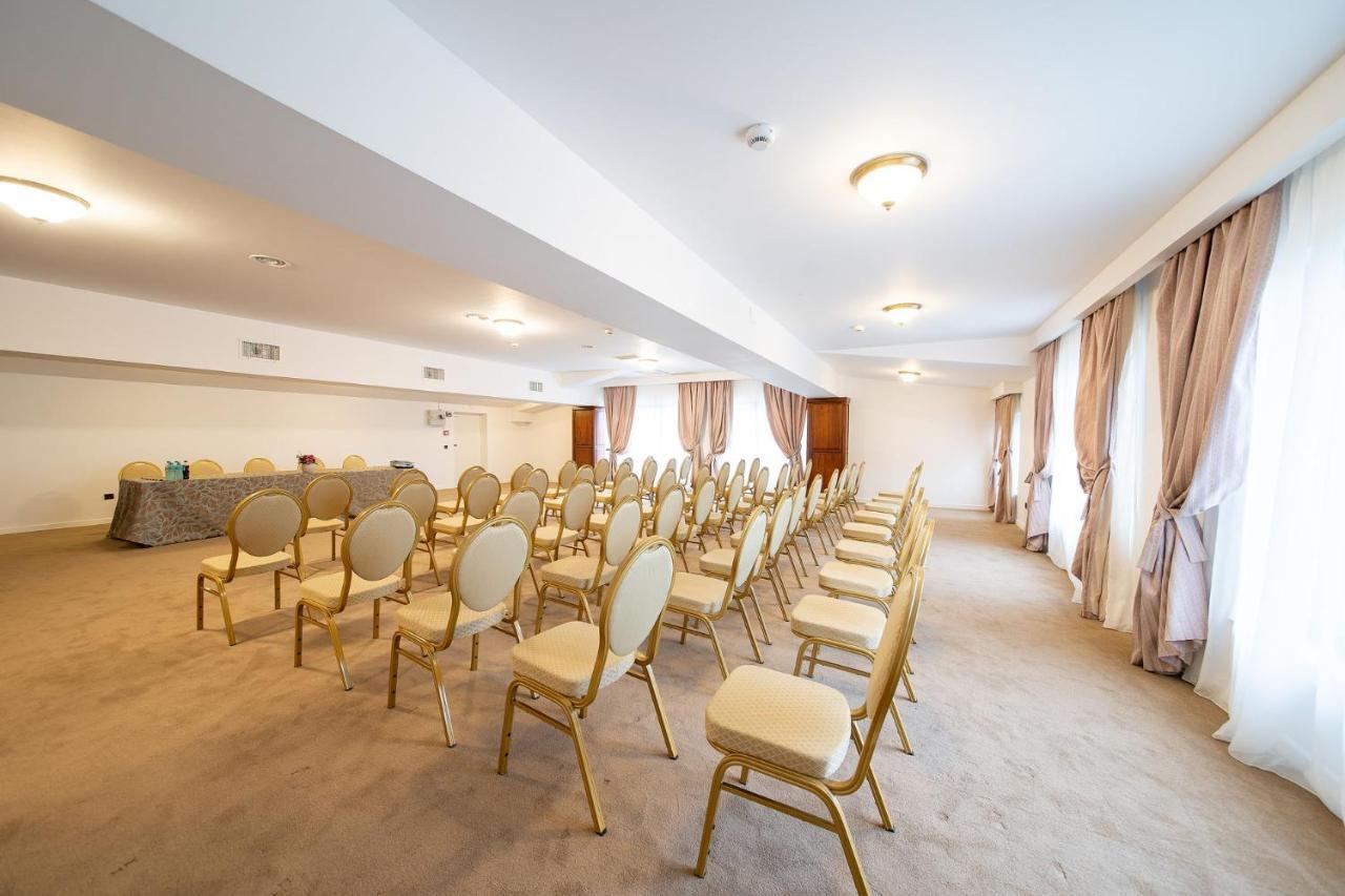 Red Confort Hotel Boutique أليكساندريا المظهر الخارجي الصورة
